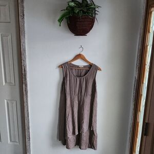 Italian linen: Elegant Taupe Midi Dress
